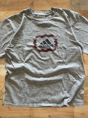 Adidas Kids Graphic T Shirt Grey Logo Tee Youth XL Made in Canada